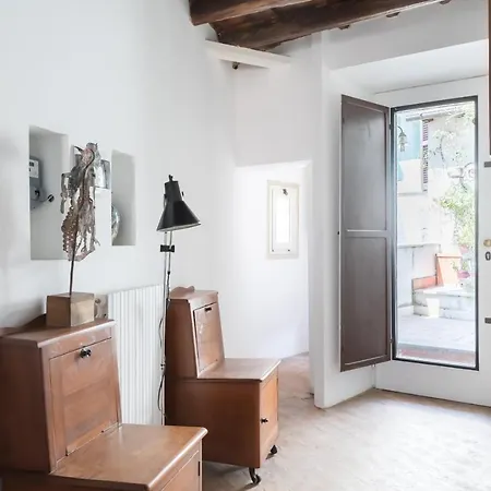 Classic And Chic In Trastevere * روما